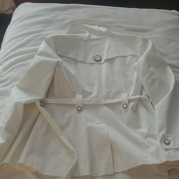 Guess Spring Coat - Picture 3 of 6